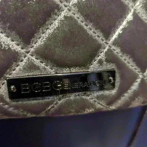 BCBGeneration by Max Azria Metallic Chain Cross Body Purse - Picture 8 of 12